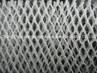China de Stoffenafwijking van het 100 polyester breide 3D Netwerk voor sportenschoenen/helm/kniestootkussen leverancier